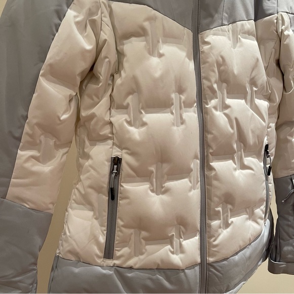 Columbia ski jacket - Picture 2 of 8